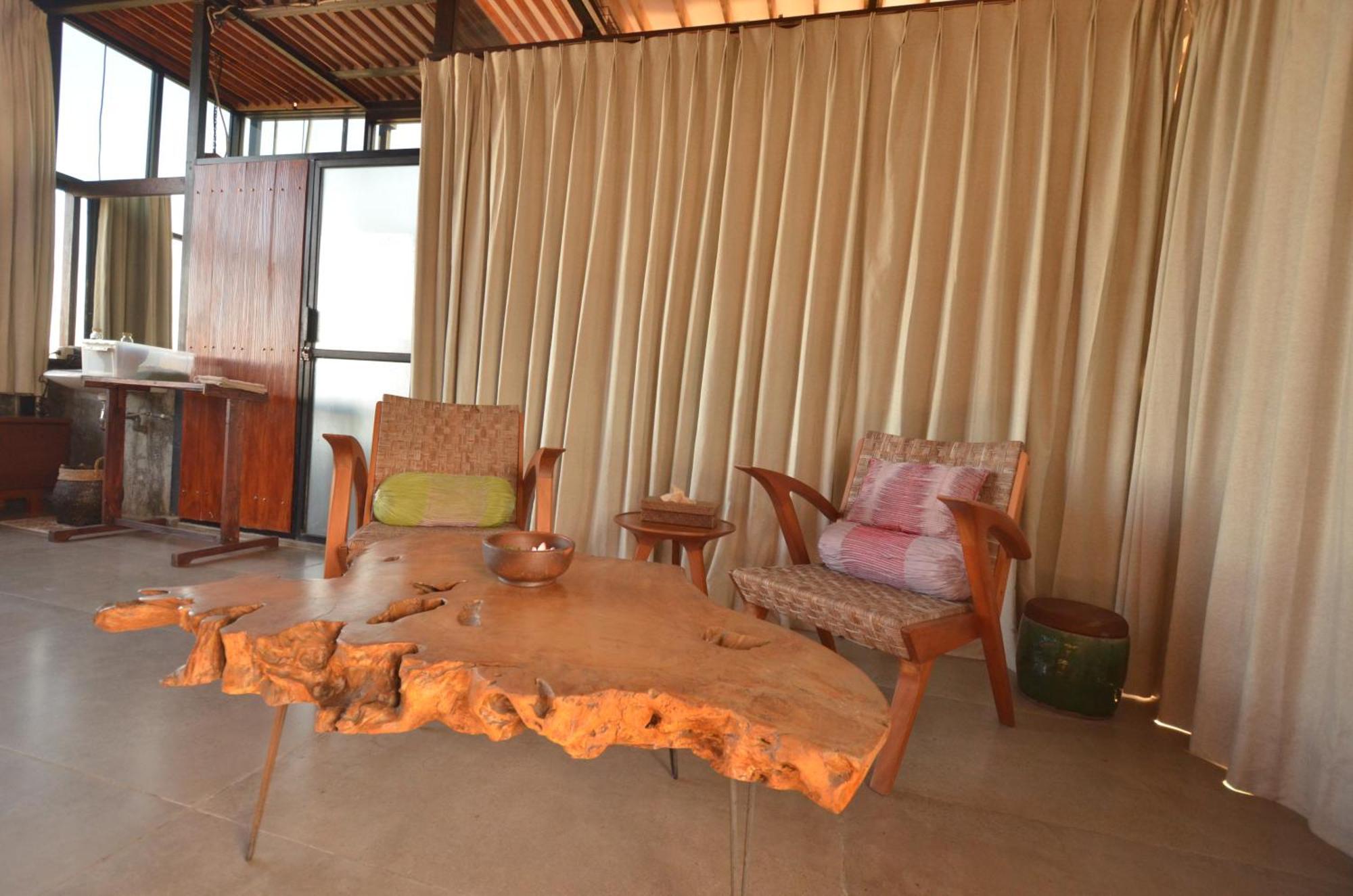 Ohmmstay - Rumah Pendopo Tanjungtirto Exterior photo